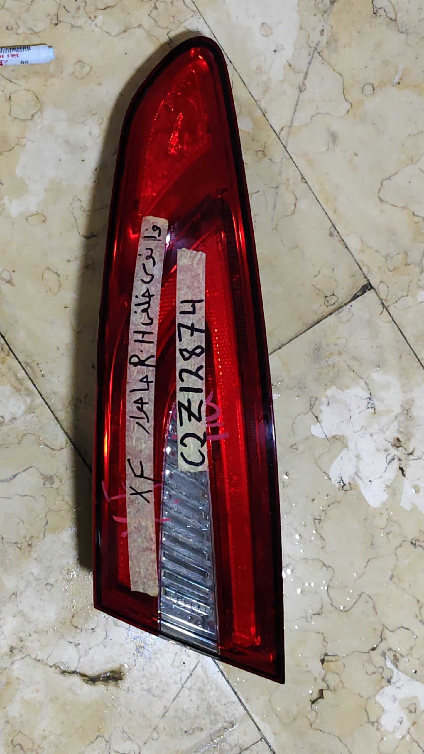 Tail lamp assembly, rear right - USED