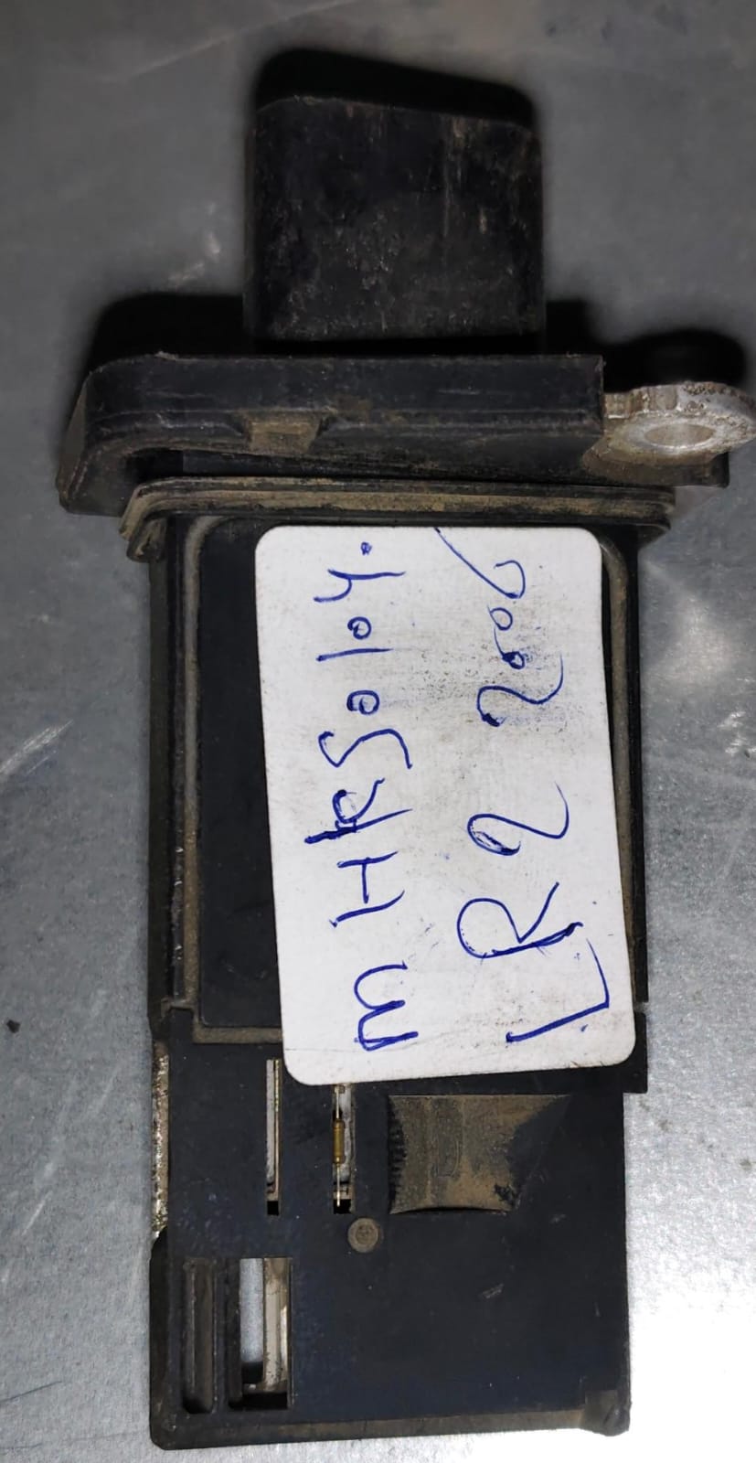 Mass Air Flow Sensor - 8ET 009 142-581 - USED