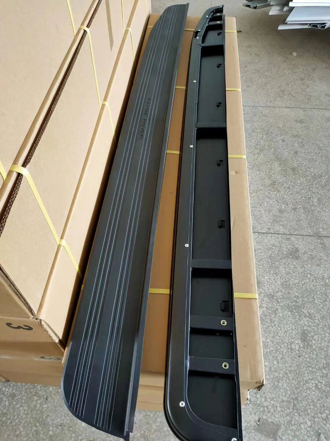 Range Rover & Land Rover Side Steps & Running Boards