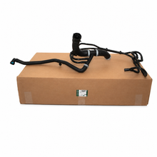 Radiator LR015560 — genuine JLR part for Discovery, Sport