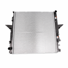 Radiator LR021777 — genuine JLR part for Discovery