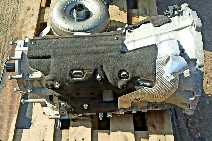 Used Automatic Transmission ZF 8HP45 (Japan Imported) — Discovery 5 / Defender — LPLA7000DA — illustration image only
