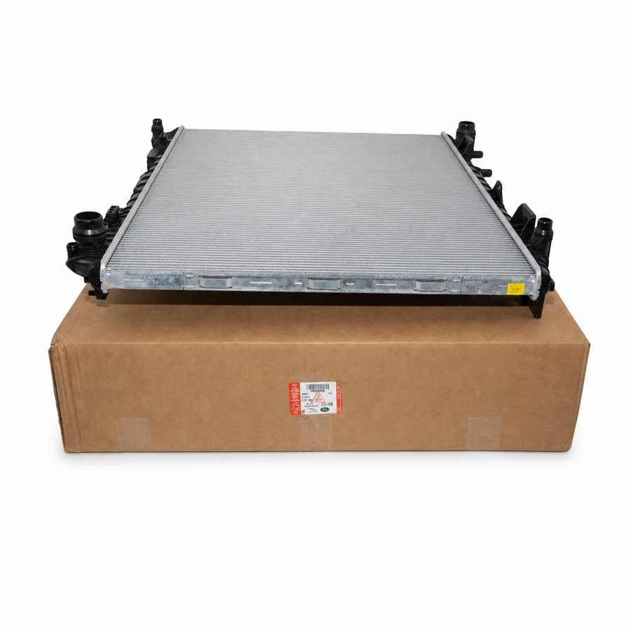 Radiator LR162120 — genuine JLR part for Range Rover
